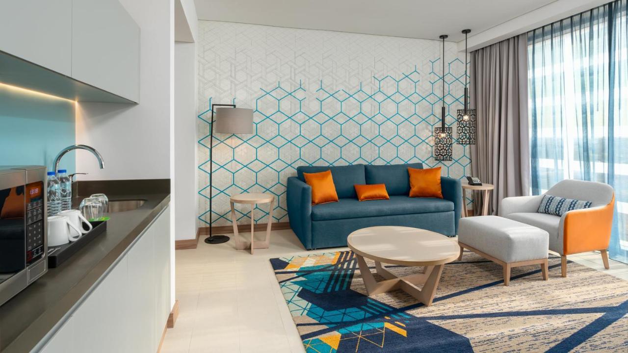 Holiday Inn & Suites Al Jubail By Ihg Al Fanatir Buitenkant foto