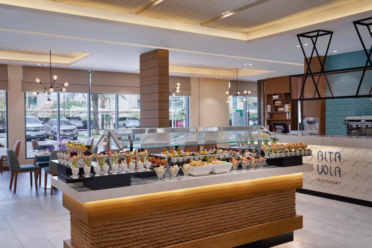 Holiday Inn & Suites Al Jubail By Ihg Al Fanatir Buitenkant foto