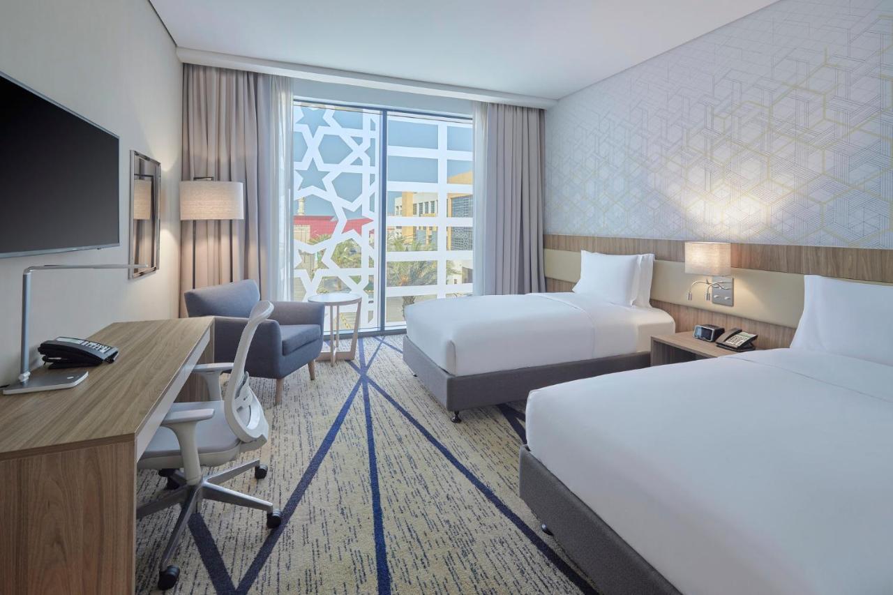Holiday Inn & Suites Al Jubail By Ihg Al Fanatir Buitenkant foto