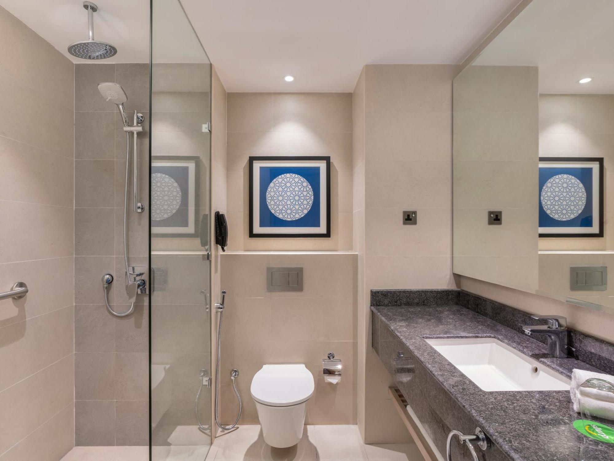 Holiday Inn & Suites Al Jubail By Ihg Al Fanatir Buitenkant foto